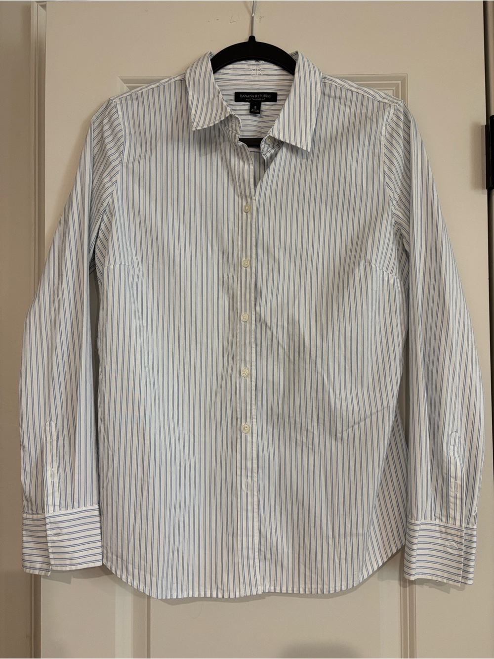 Banana Republic Women’s Light Blue and White Striped Dress Shirt - Tailored Fit